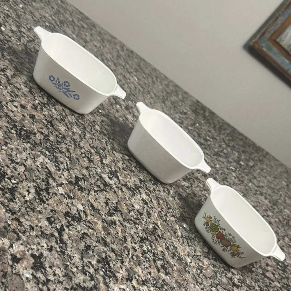 Corningware 2 3/4 cup Baking Dish set blue flower spice of life white EUC